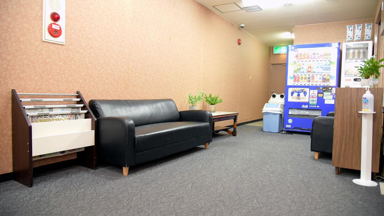 Business Hotel Shuttle Kumamoto Bagian luar foto